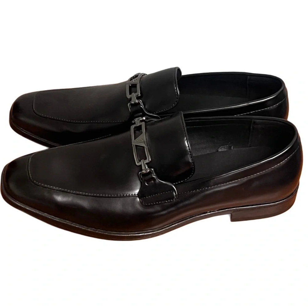NWT Men’s Guess Hoyt Black Slip On Dress Shoe Size 10.5